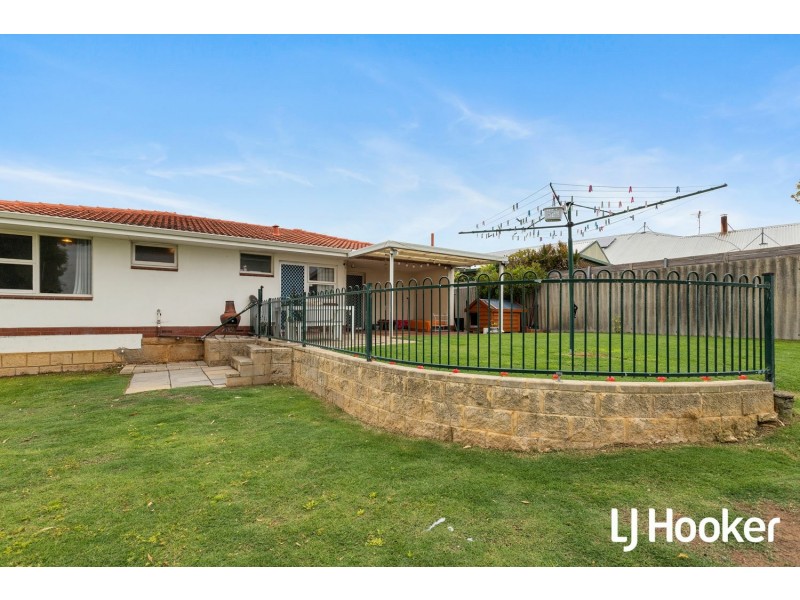 29 Hokin Street, Waikiki WA 6169