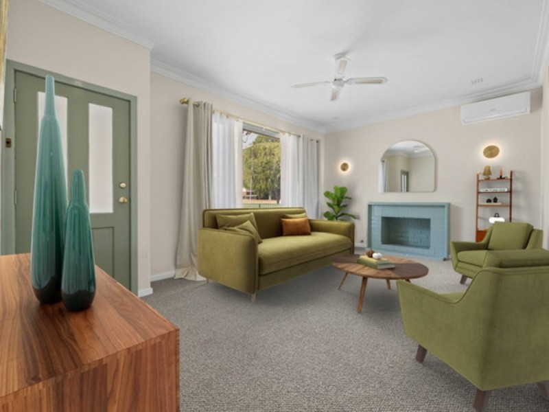 31 Hewison Road, Medina WA 6167