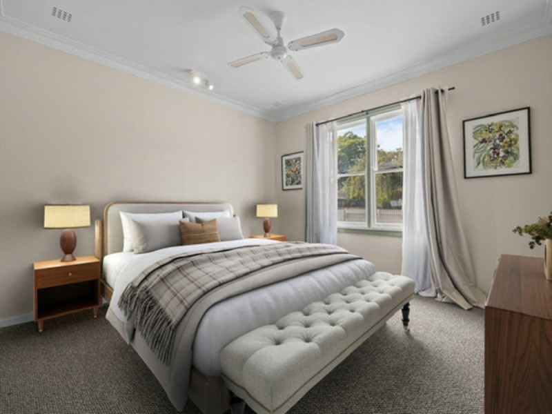 31 Hewison Road, Medina WA 6167