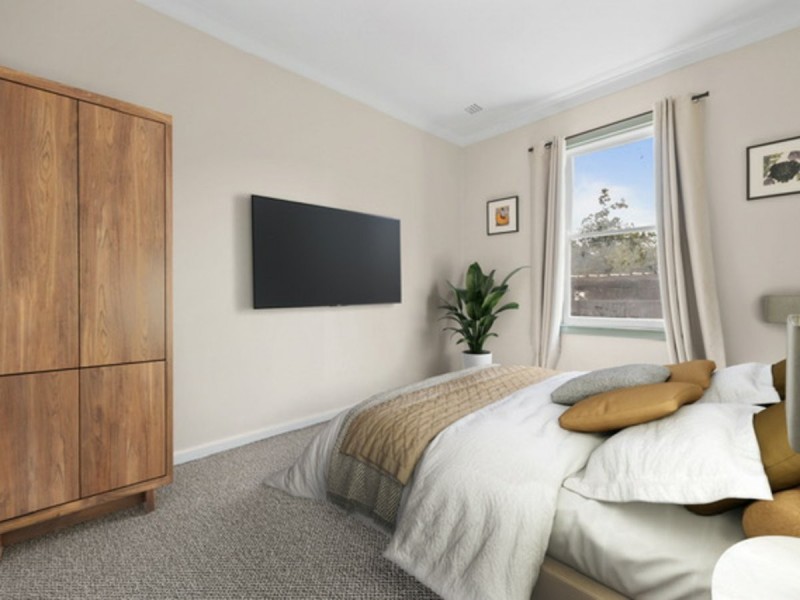 31 Hewison Road, Medina WA 6167