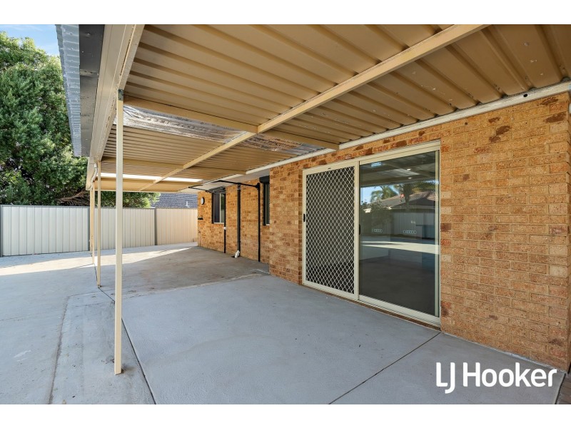 5 Waterloo Road, Cooloongup WA 6168
