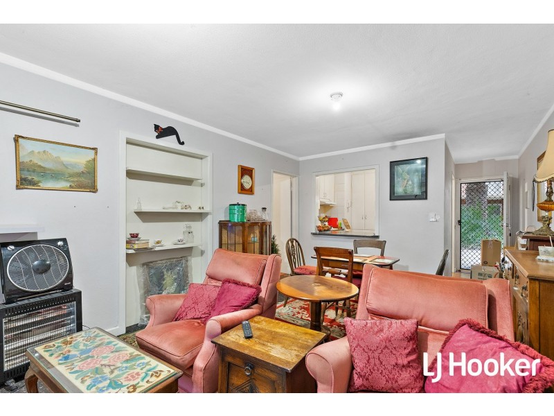 7/10 Prescott place, Orelia WA 6167