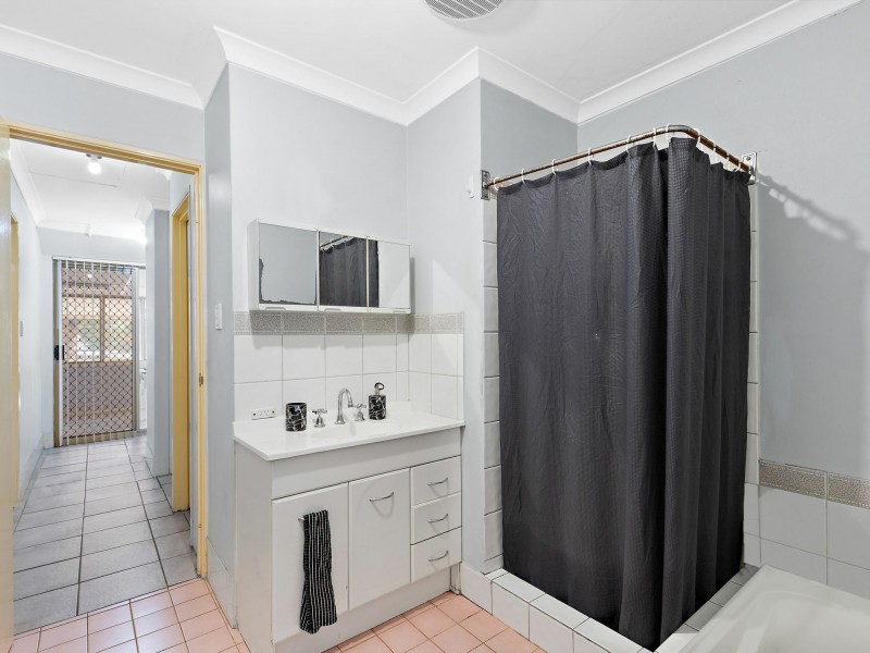 32 Whitebread Way, Leda WA 6170