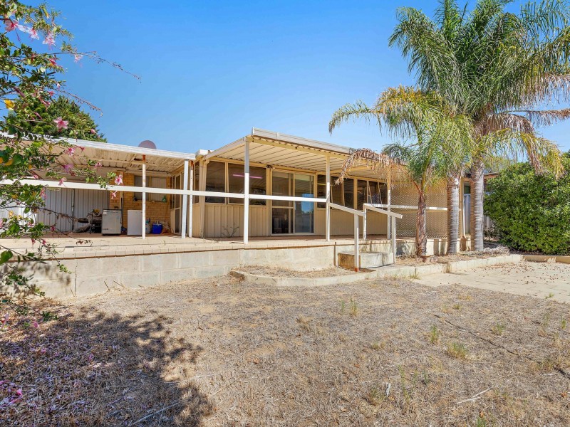 32 Whitebread Way, Leda WA 6170