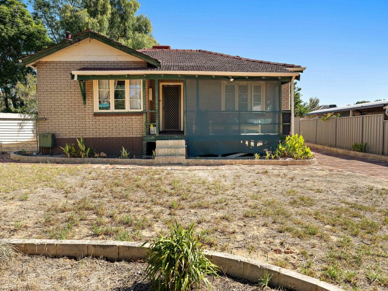 65 Crabtree way, Medina WA 6167