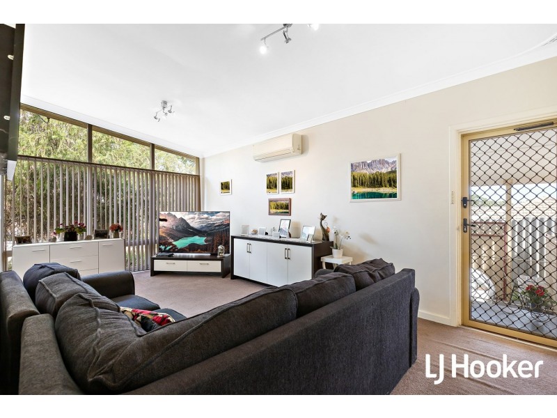 13 Wiggins Road, Orelia WA 6167