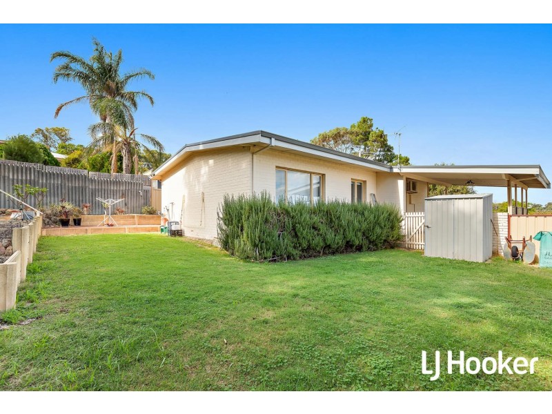 13 Wiggins Road, Orelia WA 6167