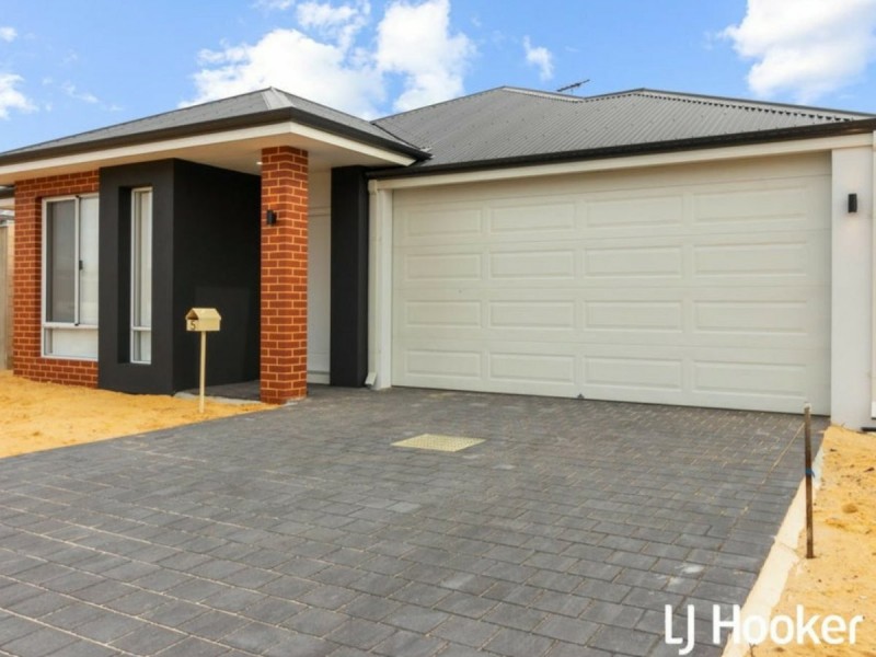5 Quadrant Parkway, Byford WA 6122