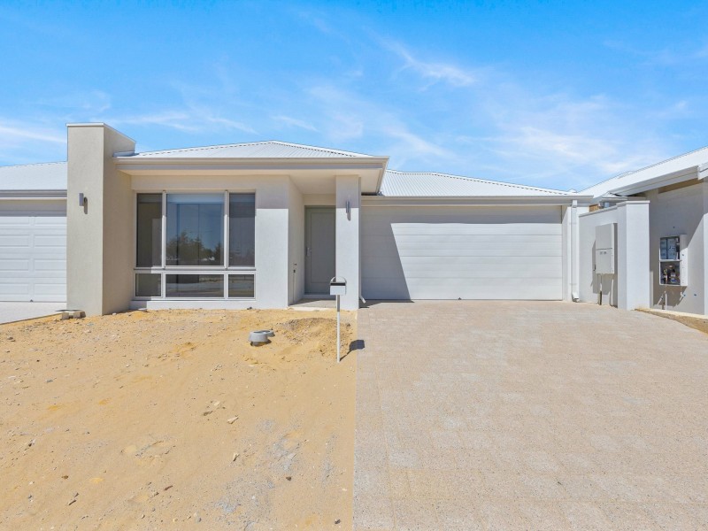 7 Topaz Way, Alkimos WA 6038