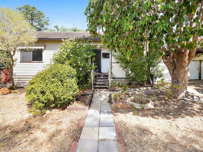 42 Summerton Road, Calista WA 6167