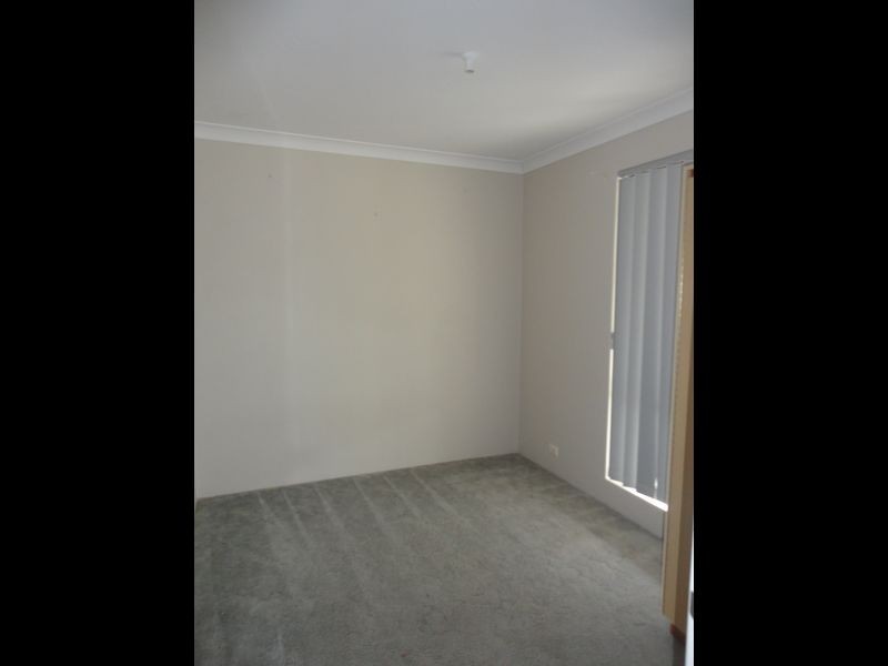 25 Tunnicliffe Street, Parmelia WA 6167