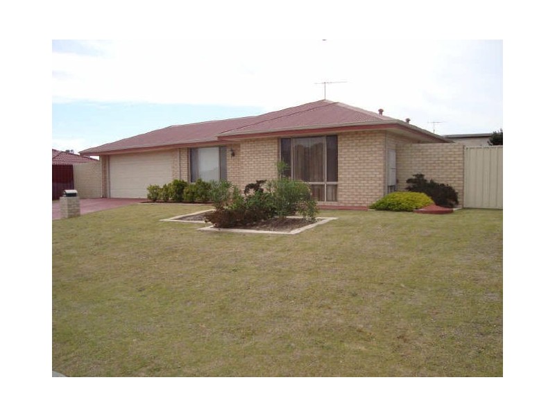 4 Otway Place, Shoalwater WA 6169