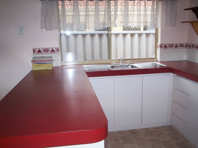 6 Prockter Gardens, Leda WA 6170