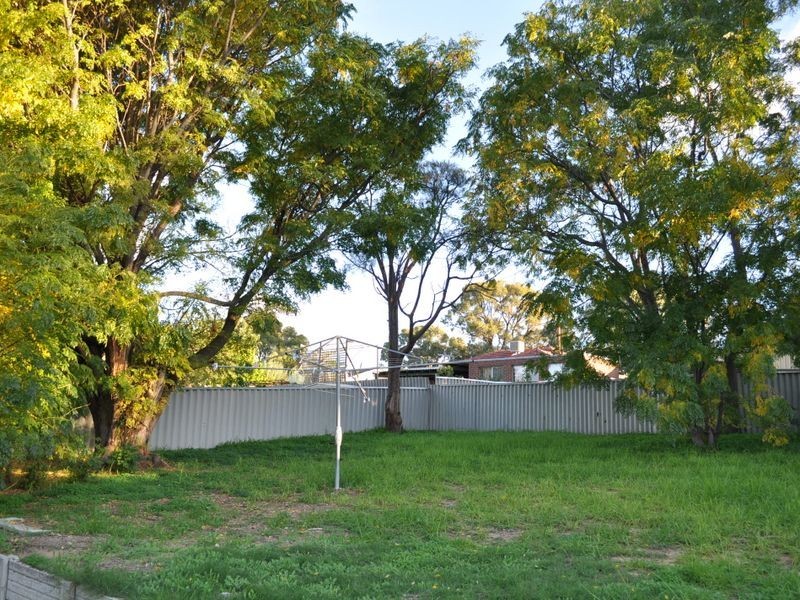 88 Calista Avenue, Calista WA 6167