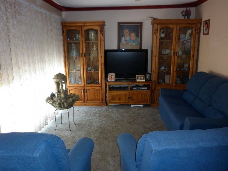 37 Rhodes Cres, Calista WA 6167