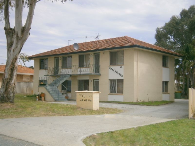 5/18 Waller Street, Rockingham WA 6168