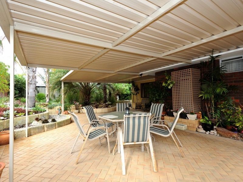 35 Dawson Way, Parmelia WA 6167