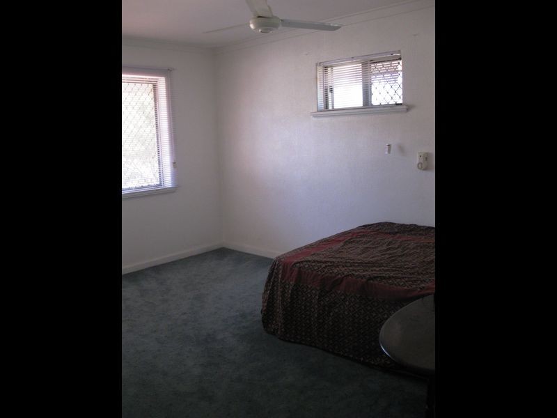 1 Wells Place, Calista WA 6167