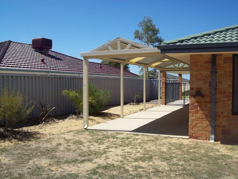 6 Cawdor Lane, Orelia WA 6167