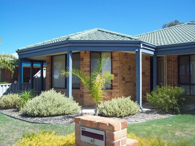 6 Cawdor Lane, Orelia WA 6167