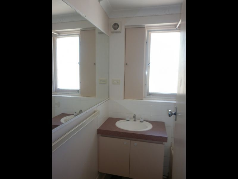 5/2 Elmslie Street, Orelia WA 6167