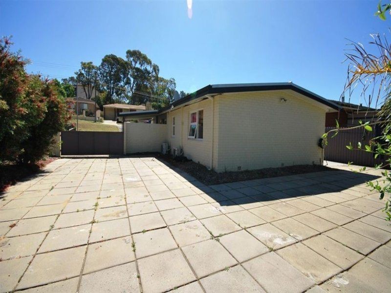 16 Crawford Avenue, Orelia WA 6167