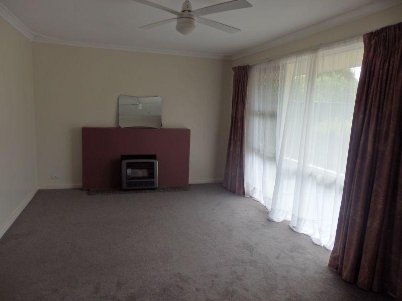 10 Cockman Way, Orelia WA 6167