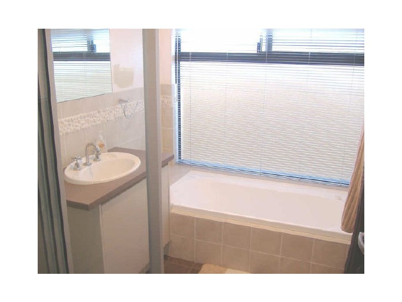 1 Stokesay Street, Orelia WA 6167