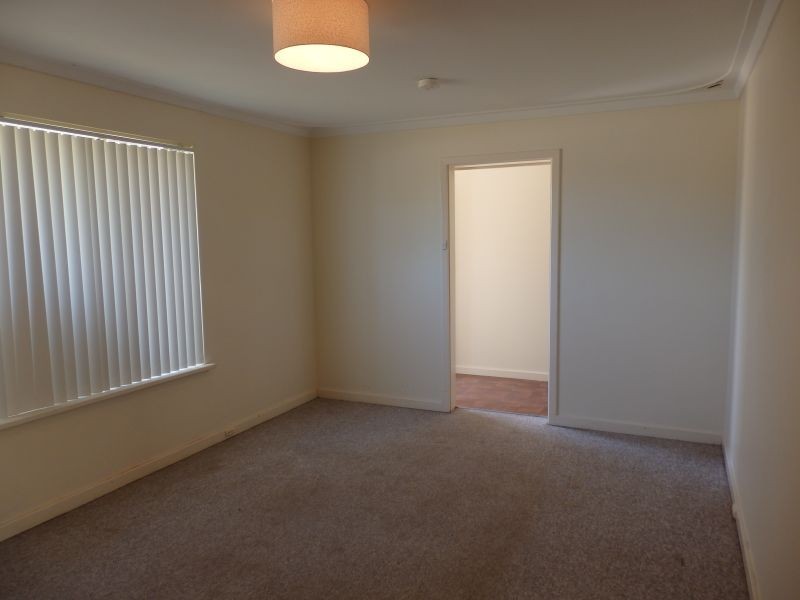 2 Hefron Way, Parmelia WA 6167