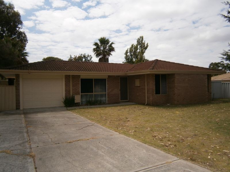 51 Meares Avenue, Parmelia WA 6167