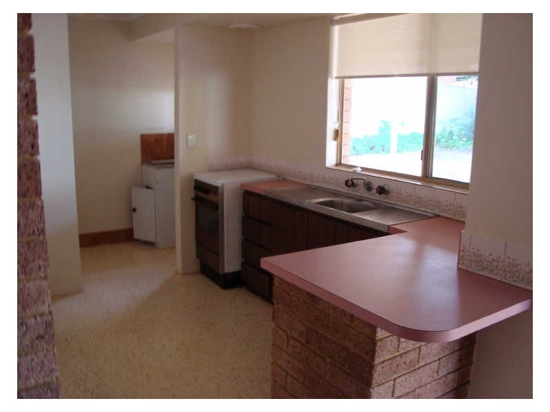 51 Meares Avenue, Parmelia WA 6167