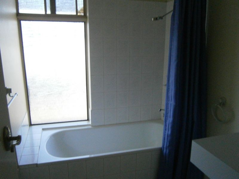 21 Bilya Gardens, Leda WA 6170