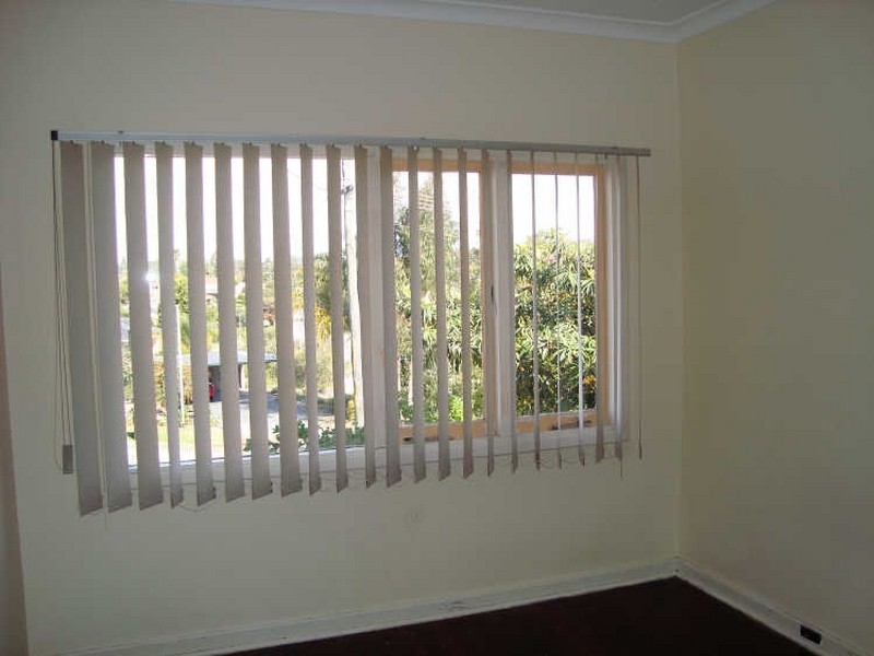 3 Wiggins Road, Orelia WA 6167