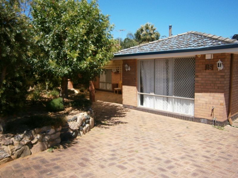 15 Paul Way, Orelia WA 6167