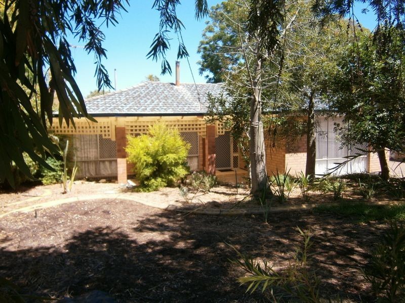 15 Paul Way, Orelia WA 6167