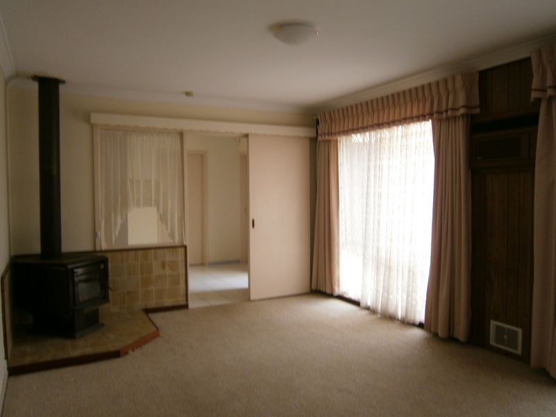 15 Paul Way, Orelia WA 6167