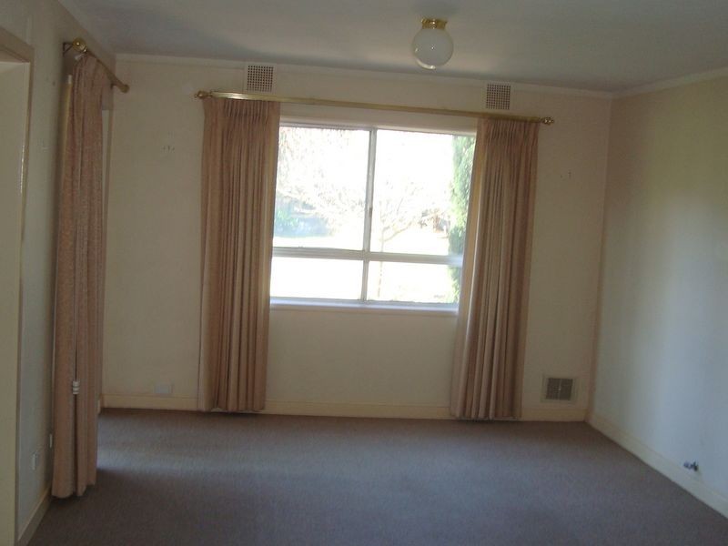 16/4 Canham Way, Orelia WA 6167