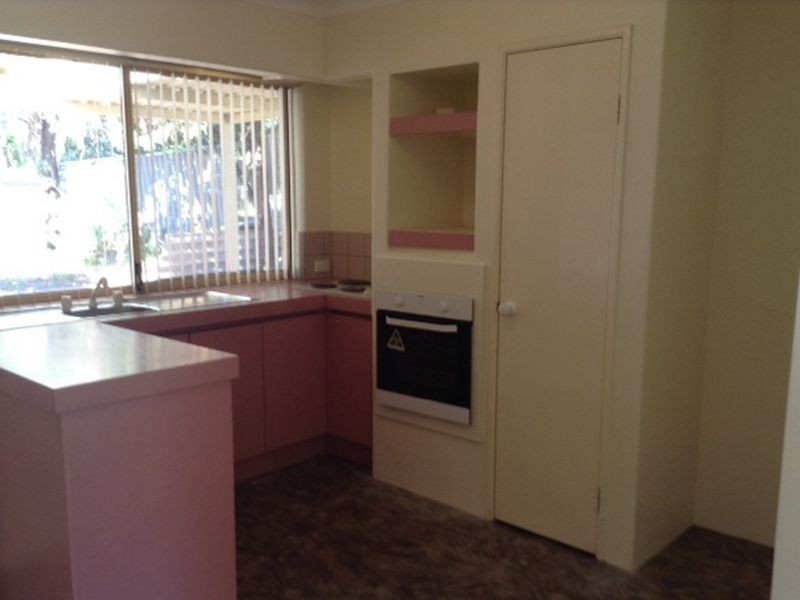 13 Judges Garden, Leda WA 6170