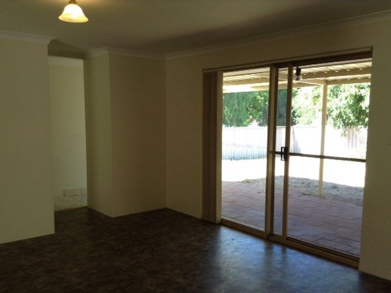 13 Judges Garden, Leda WA 6170