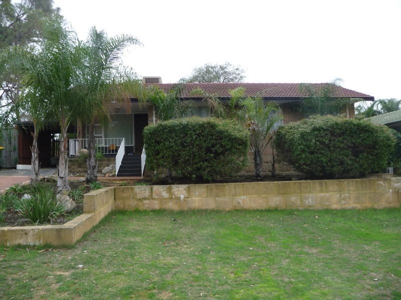 59 Chisham Avenue, Parmelia WA 6167