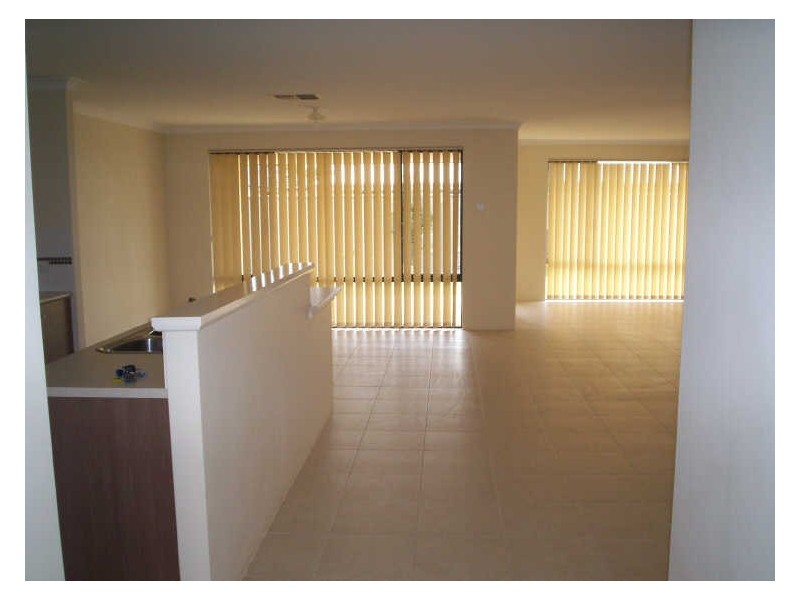 13 Weybridge Street, Wellard WA 6170