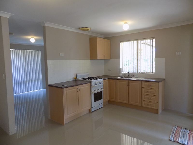 15 Patrick Vista, Parmelia WA 6167