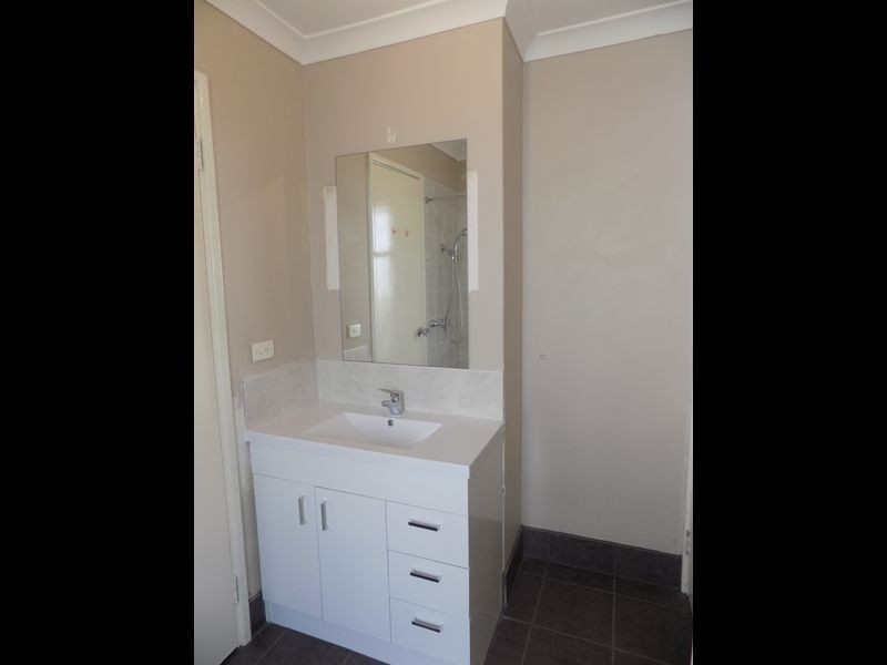 15 Patrick Vista, Parmelia WA 6167