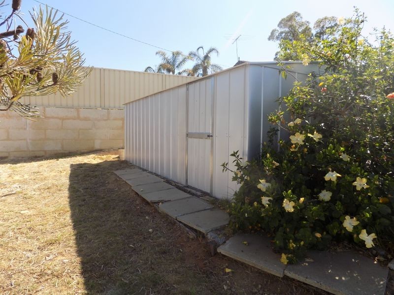 15 Patrick Vista, Parmelia WA 6167