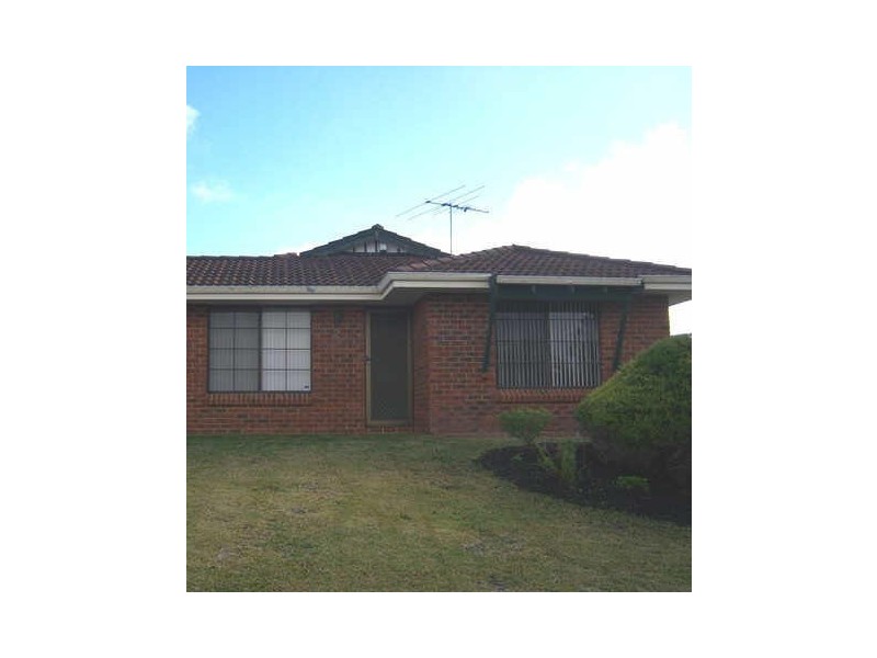 2 Milne Lane, Parmelia WA 6167
