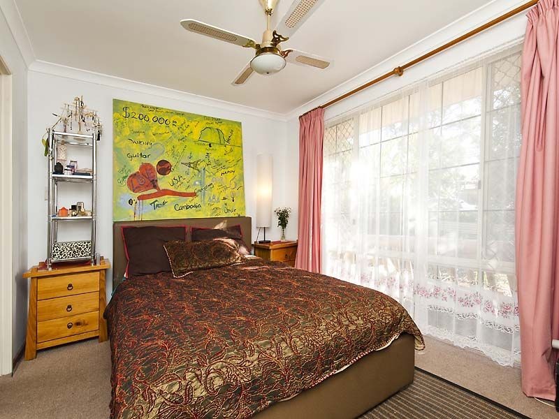 23 Judges Gardens, Leda WA 6170