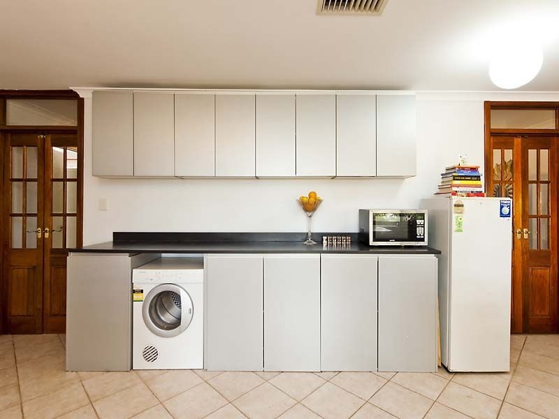23 Judges Gardens, Leda WA 6170