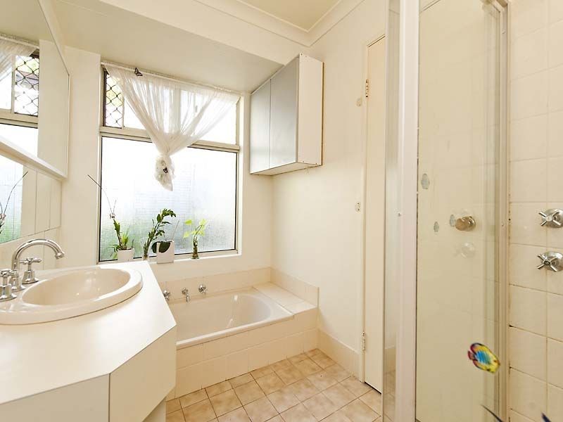23 Judges Gardens, Leda WA 6170