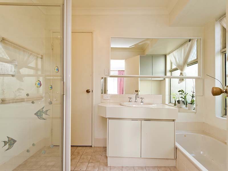 23 Judges Gardens, Leda WA 6170