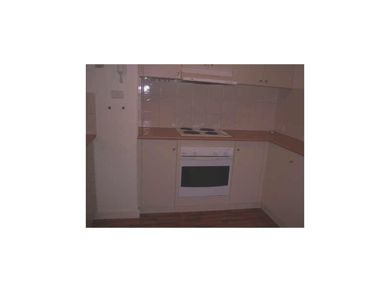 7/16 Jecks Place, Orelia WA 6167
